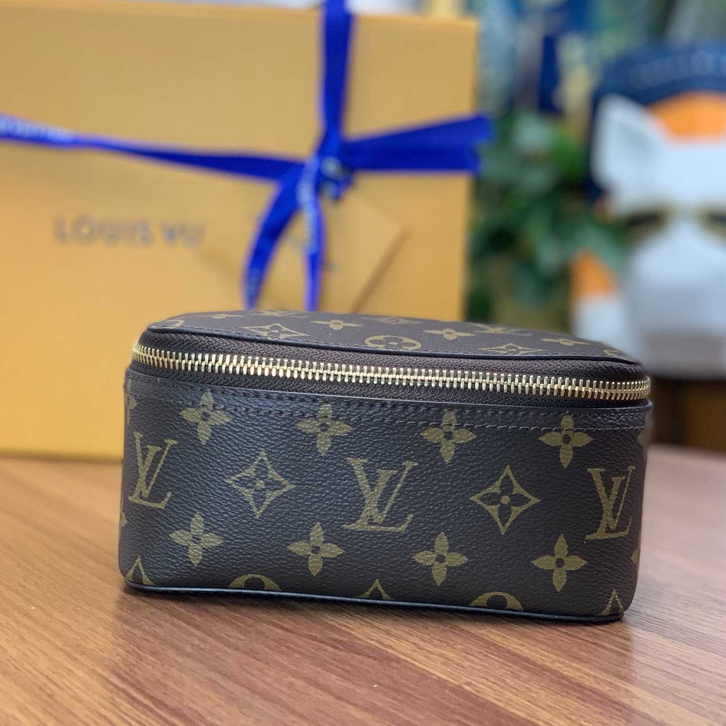 Louis Vuitton Packing Cube PM    - PerfectKickZ