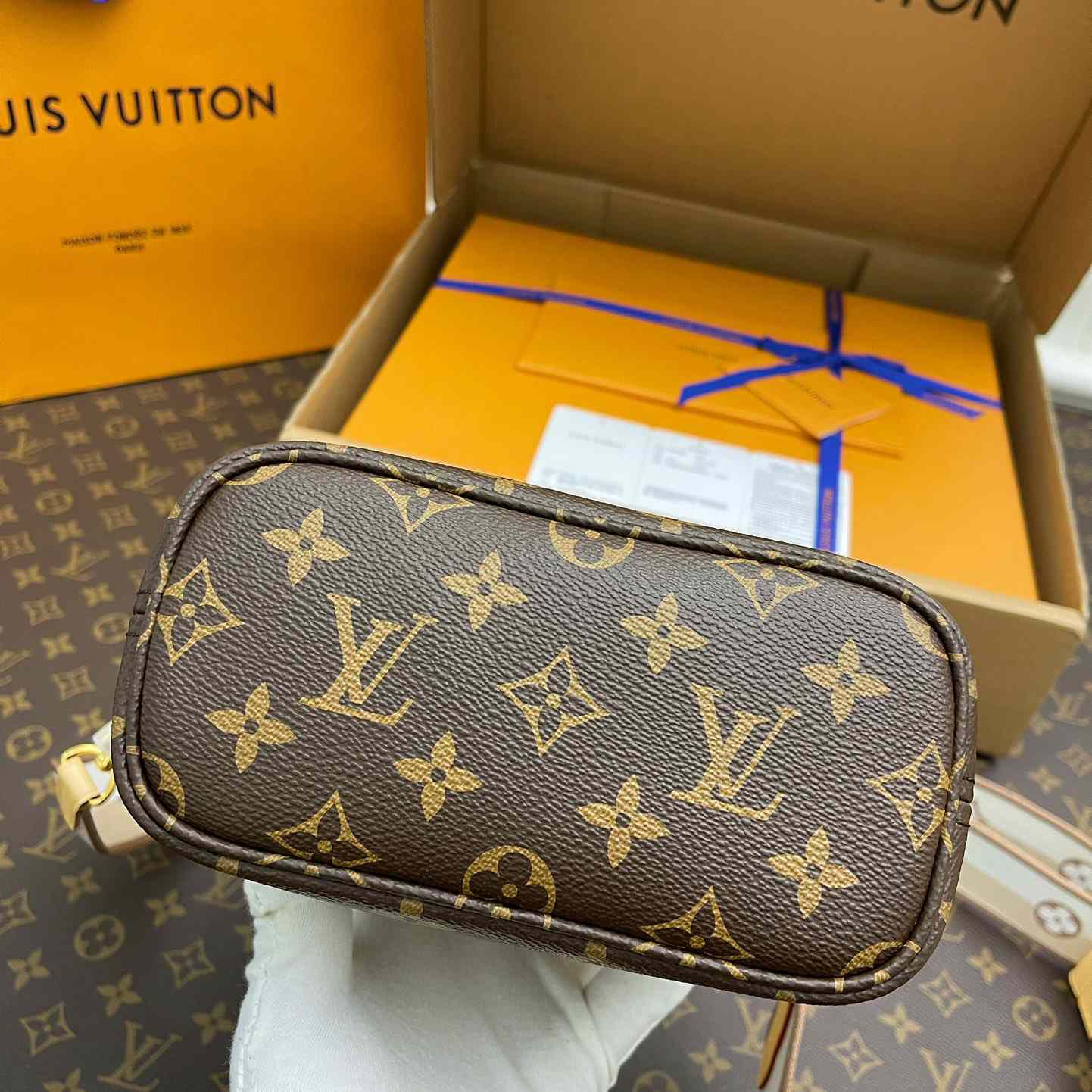 Louis Vuitton Neverfull BB   M46705 - PerfectKickZ
