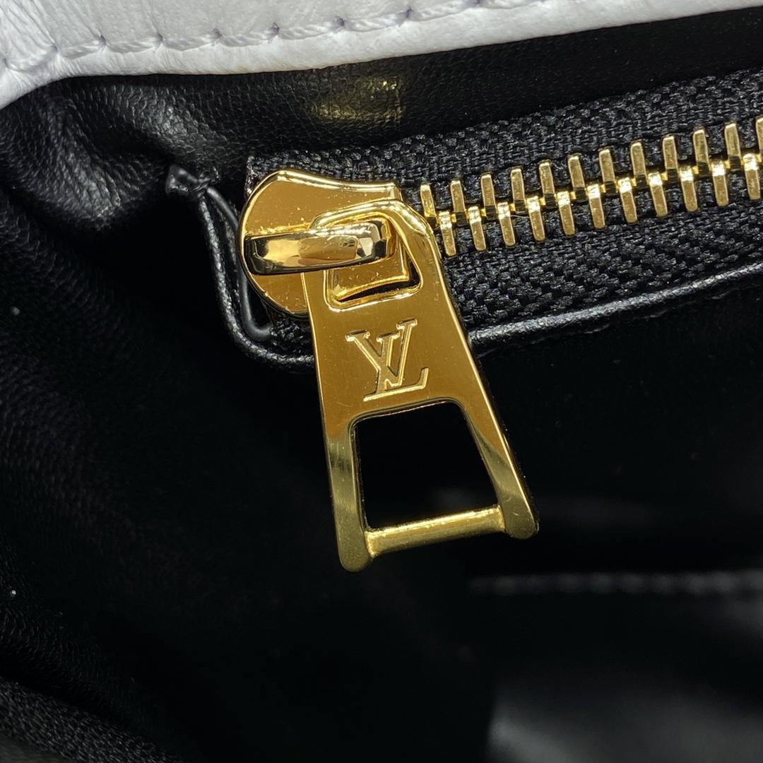 Louis Vuitton GO-14 MM   M22890 - PerfectKickZ