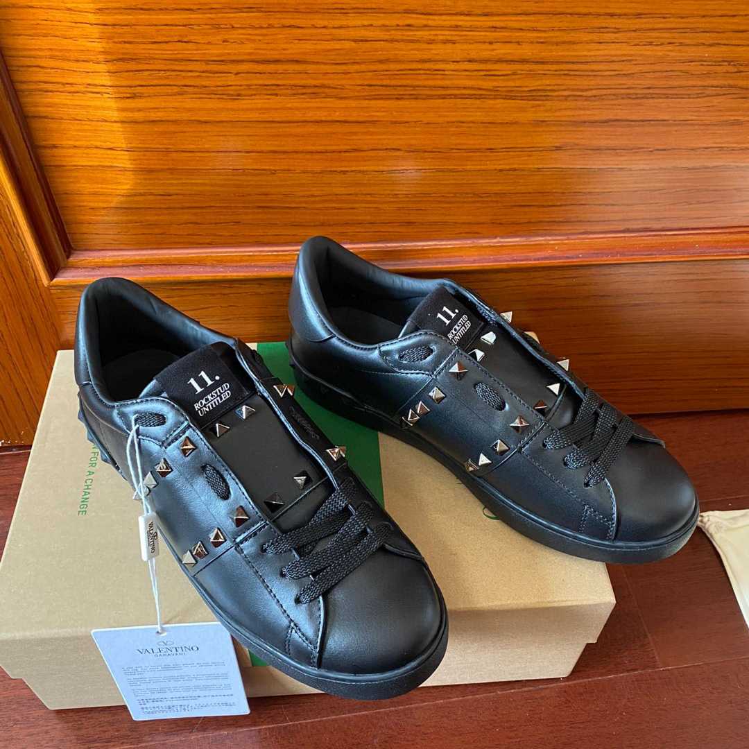 Valenti Rockstud Untitled Noir Calfskin Leather Sneaker - PerfectKickZ