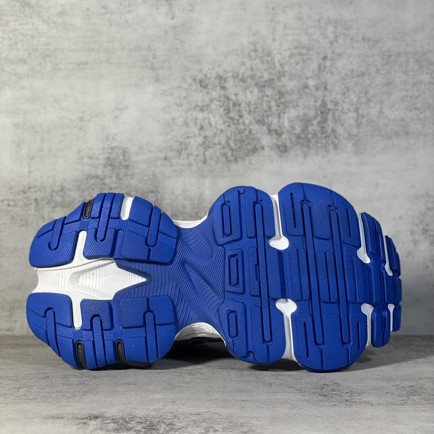 Balenciaga Cargo Sneaker In Grey,White And Blue  - PerfectKickZ