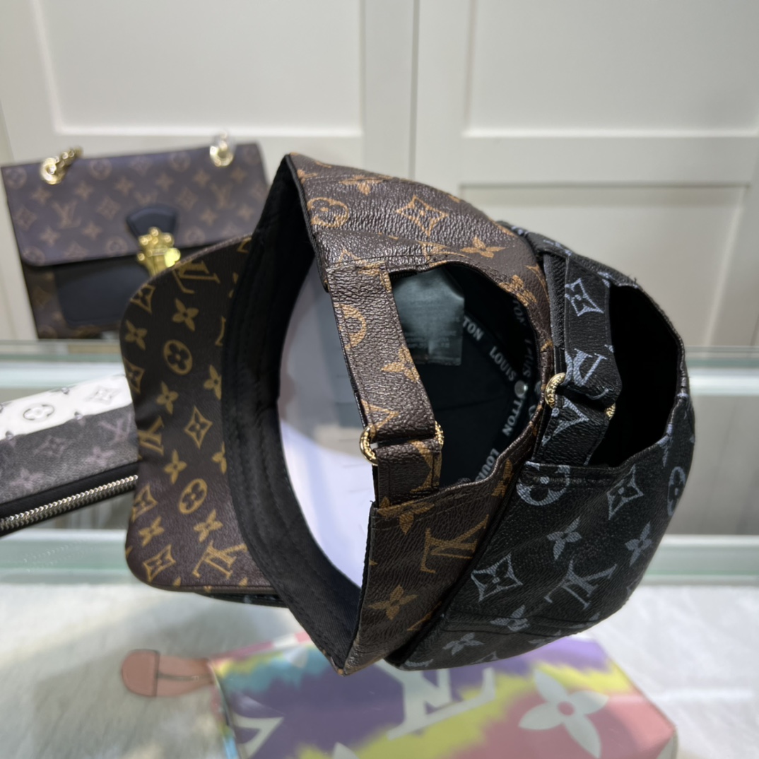 Louis Vuitton Monogram Cap - PerfectKickZ