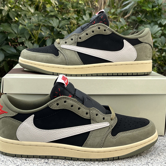 Travis Scott x Air Jordan 1 Low OG Sneaker      DM7866-002 - PerfectKickZ