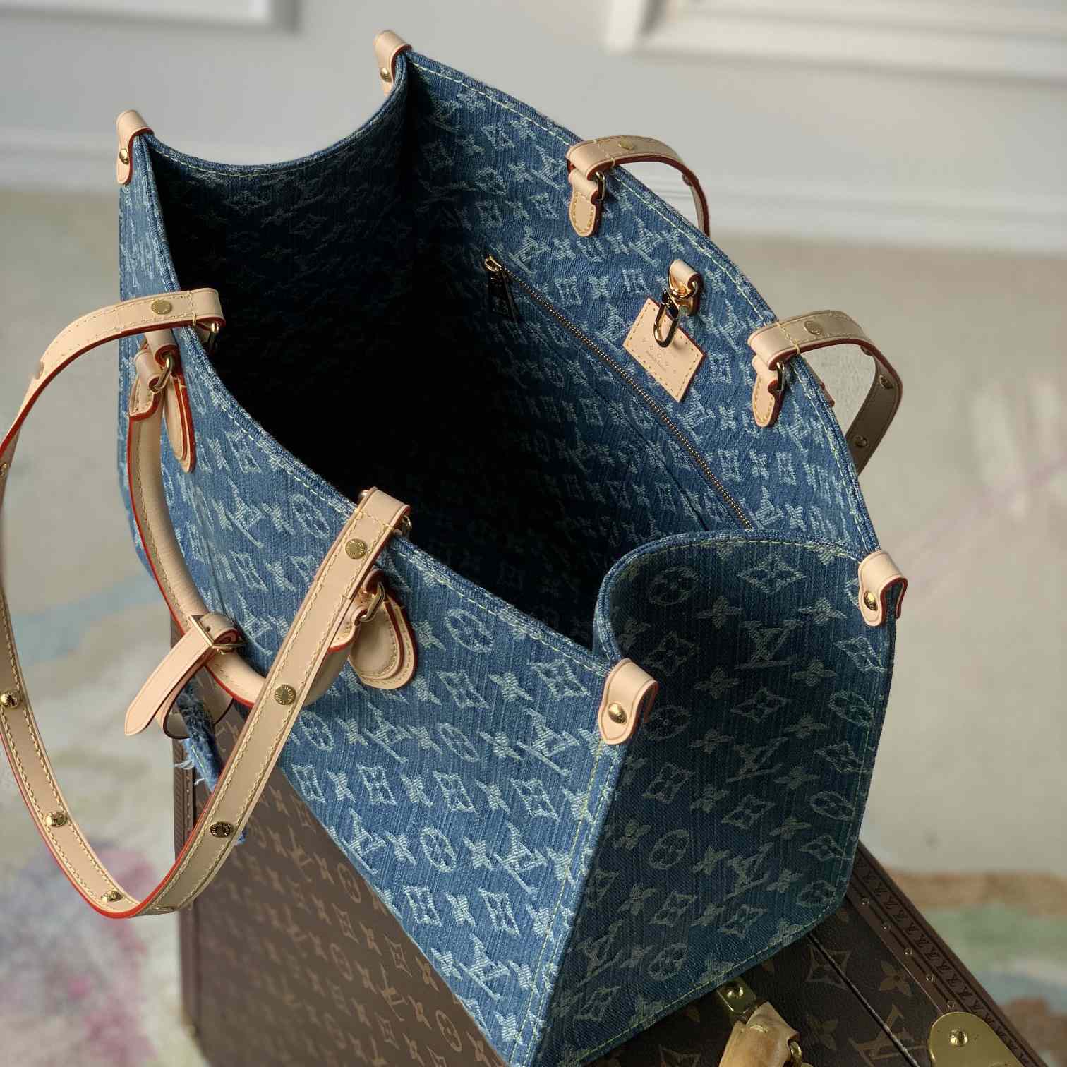 Louis Vuitton OnTheGo MM   M46871 - PerfectKickZ