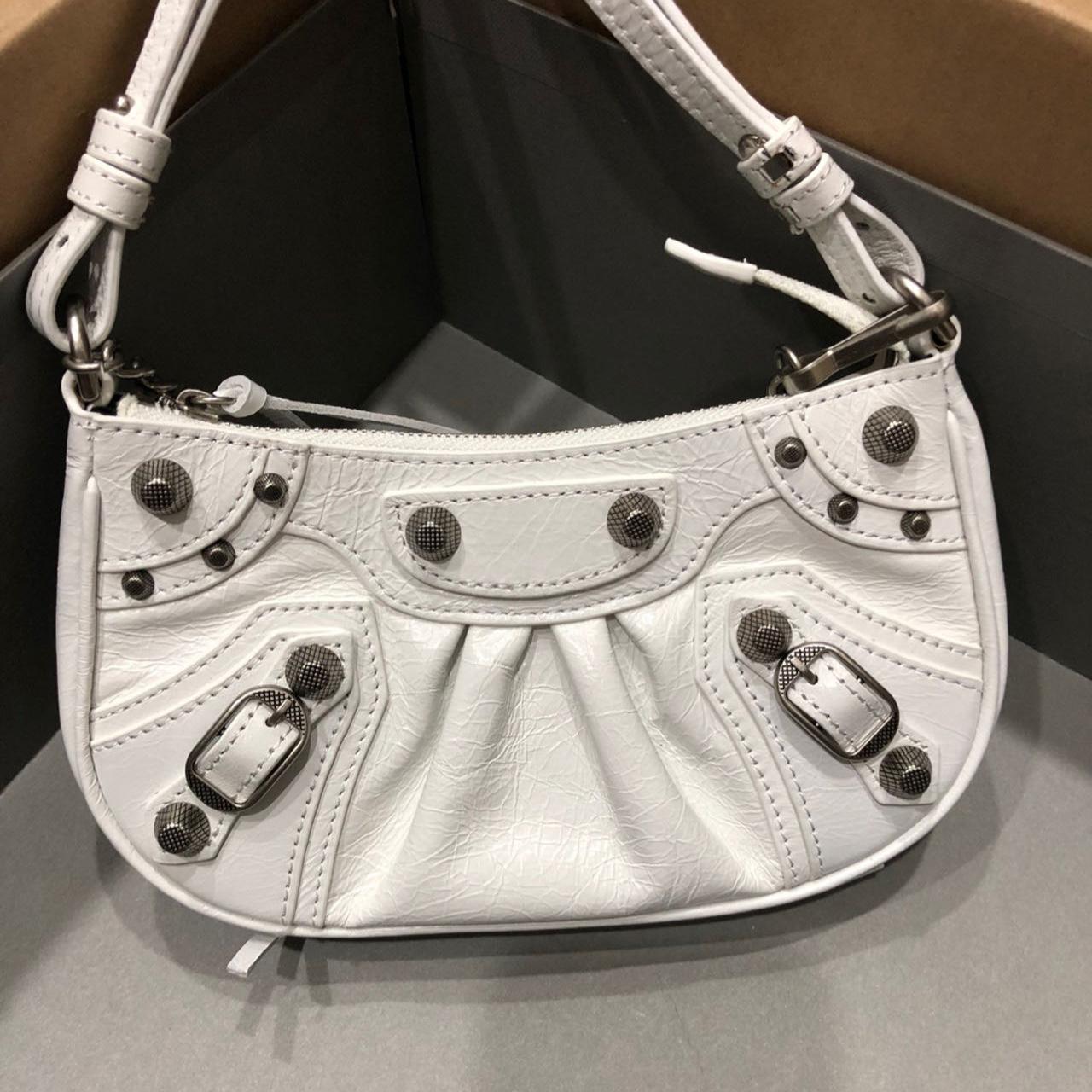 Balenciaga mini Le Cagole Embossed Shoulder Bag   20-11-4 CM - PerfectKickZ