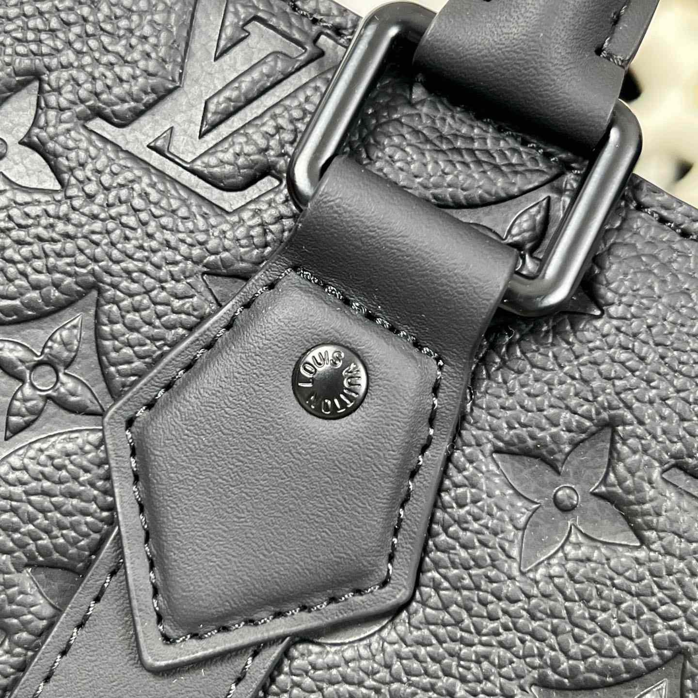 Louis Vuitton Sac Plat NV   M21866 - PerfectKickZ