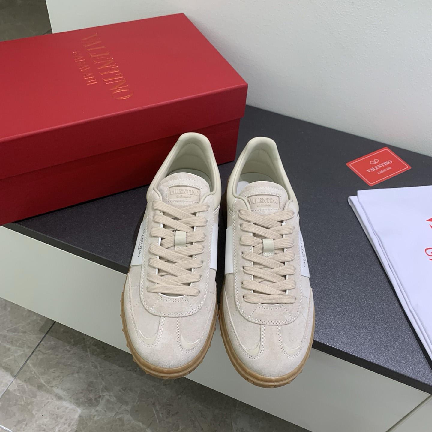 Valenti Garavani Upvillage Lace-up Sneakers - PerfectKickZ