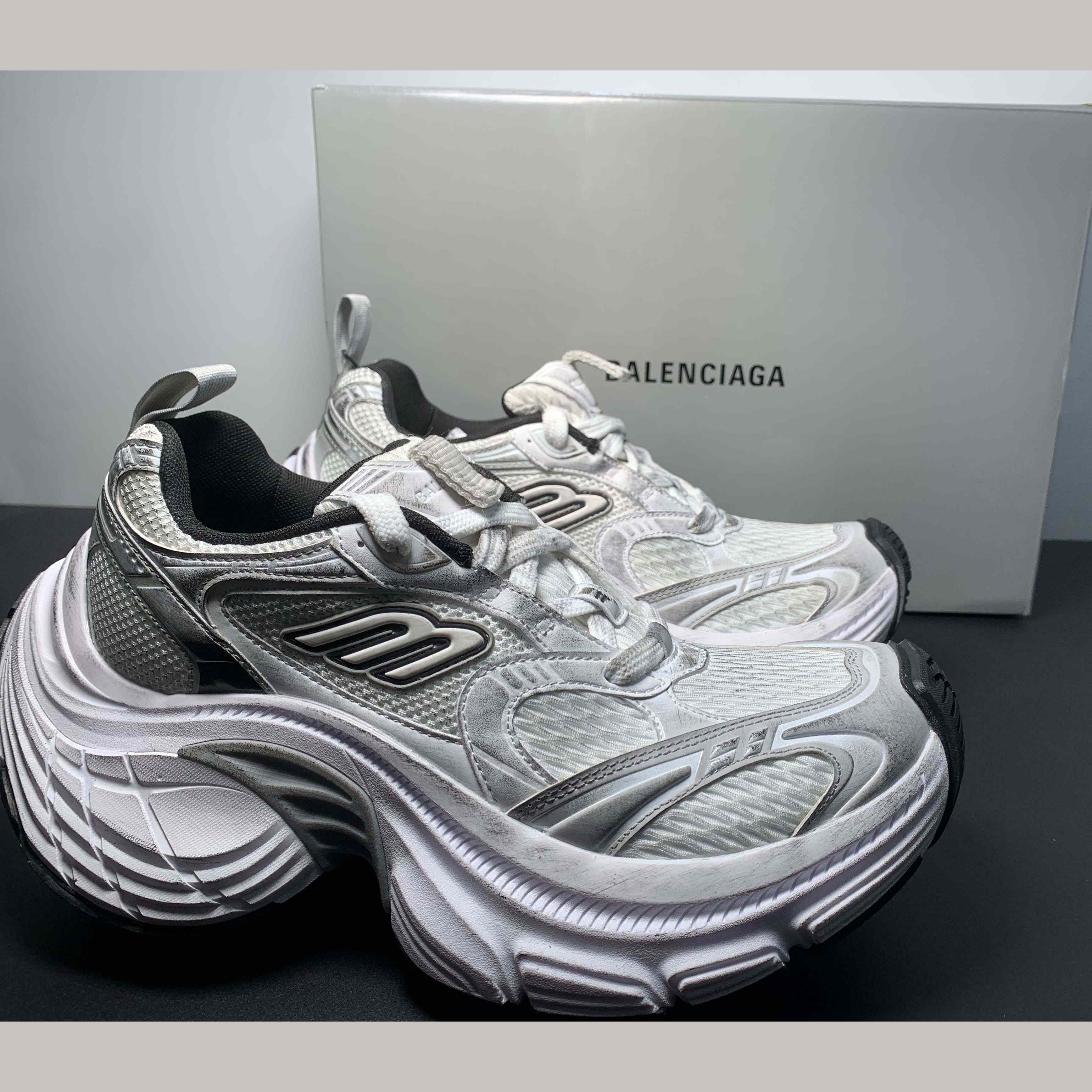 Balenciaga 10XL Sneaker In White/Black/Grey - PerfectKickZ