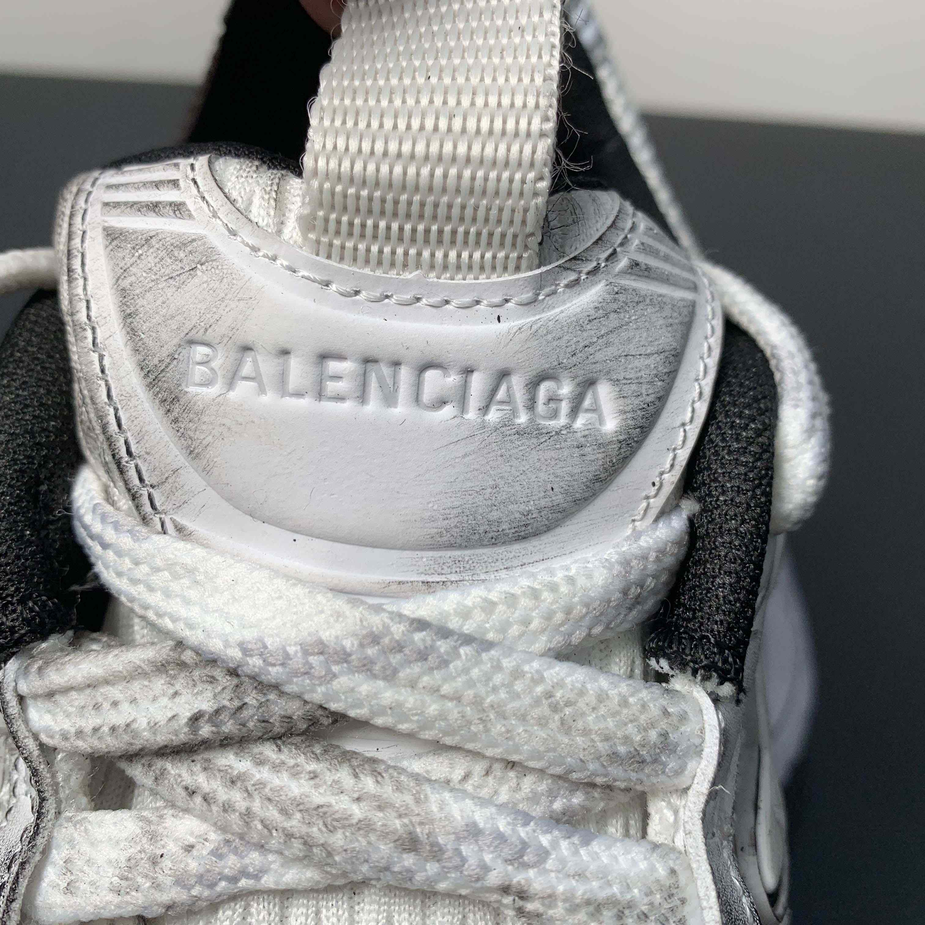 Balenciaga 10XL Sneaker In White/Black/Grey - PerfectKickZ