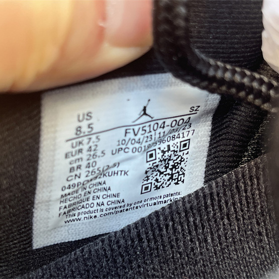 Air Jordan 11 Low “Space Jam” Sneaker    FV5104-004 - 