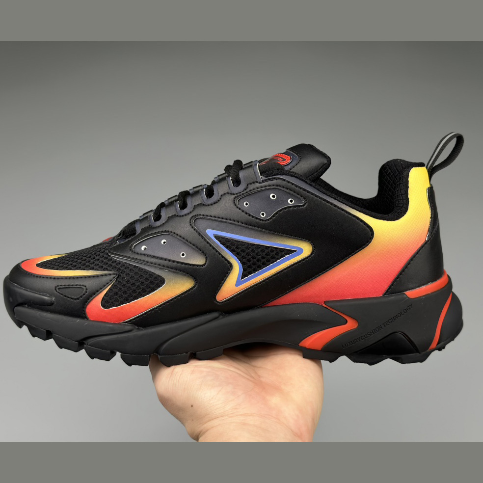 Louis Vuitton LV Runner Tatic Sneaker   (Upon UK Size)      1ABFQQ - PerfectKickZ