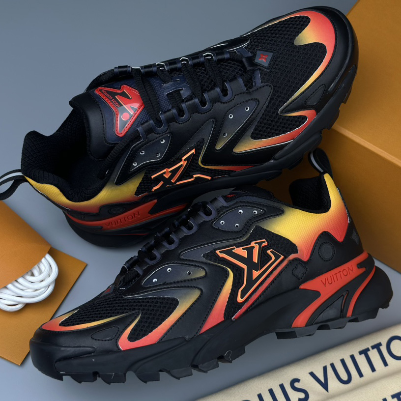 Louis Vuitton LV Runner Tatic Sneaker   (Upon UK Size)      1ABFQQ - 