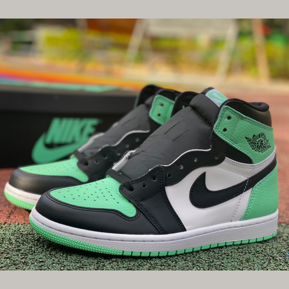 Air Jordan 1 Retro High OG “Green Glow” Sneaker    DZ5485-130 - PerfectKickZ