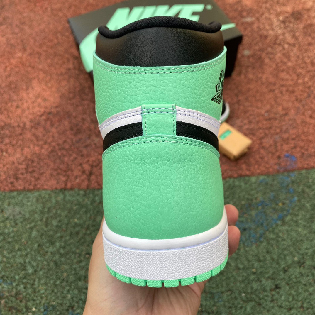 Air Jordan 1 Retro High OG “Green Glow” Sneaker    DZ5485-130 - PerfectKickZ