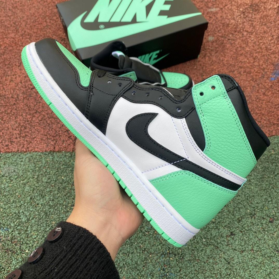 Air Jordan 1 Retro High OG “Green Glow” Sneaker    DZ5485-130 - PerfectKickZ