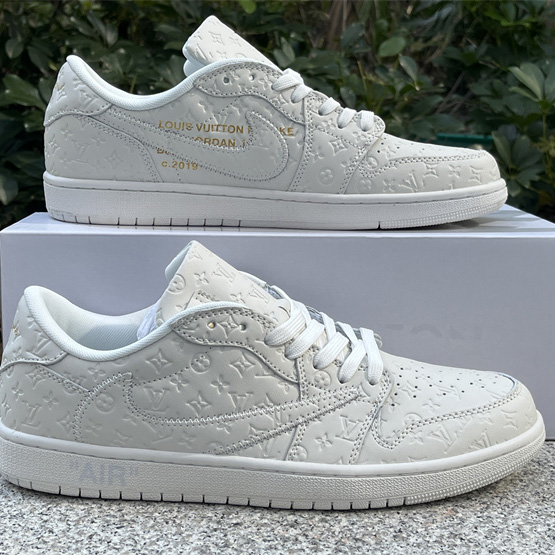 Louis Vuitton X Air Jordan 1 Low Sneaker      1A9V87 - PerfectKickZ