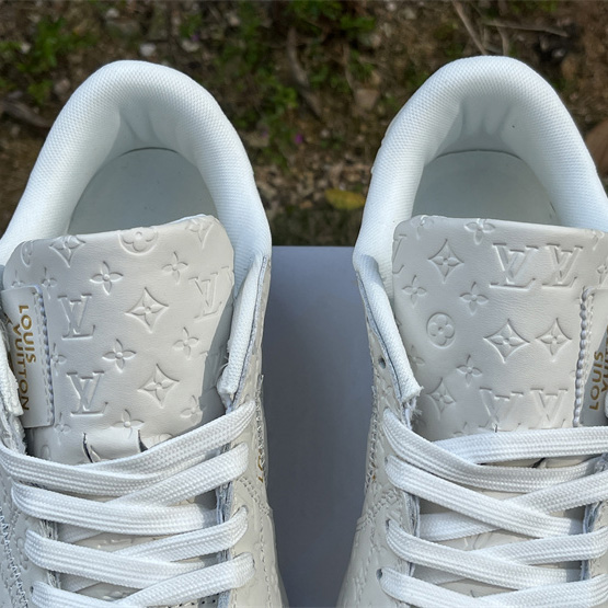 Louis Vuitton X Air Jordan 1 Low Sneaker      1A9V87 - PerfectKickZ