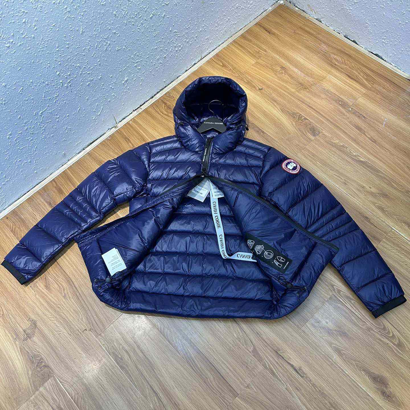 Canada Goose Crofton Hooded Jacket - PerfectKickZ