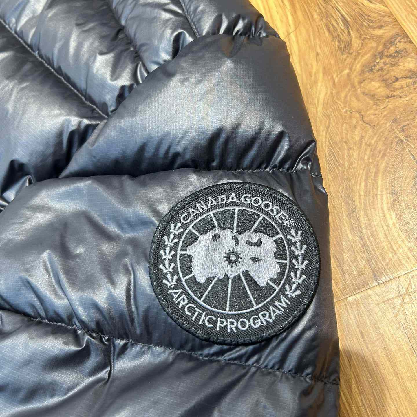 Canada Goose Logo-patch Padded Jacket - PerfectKickZ