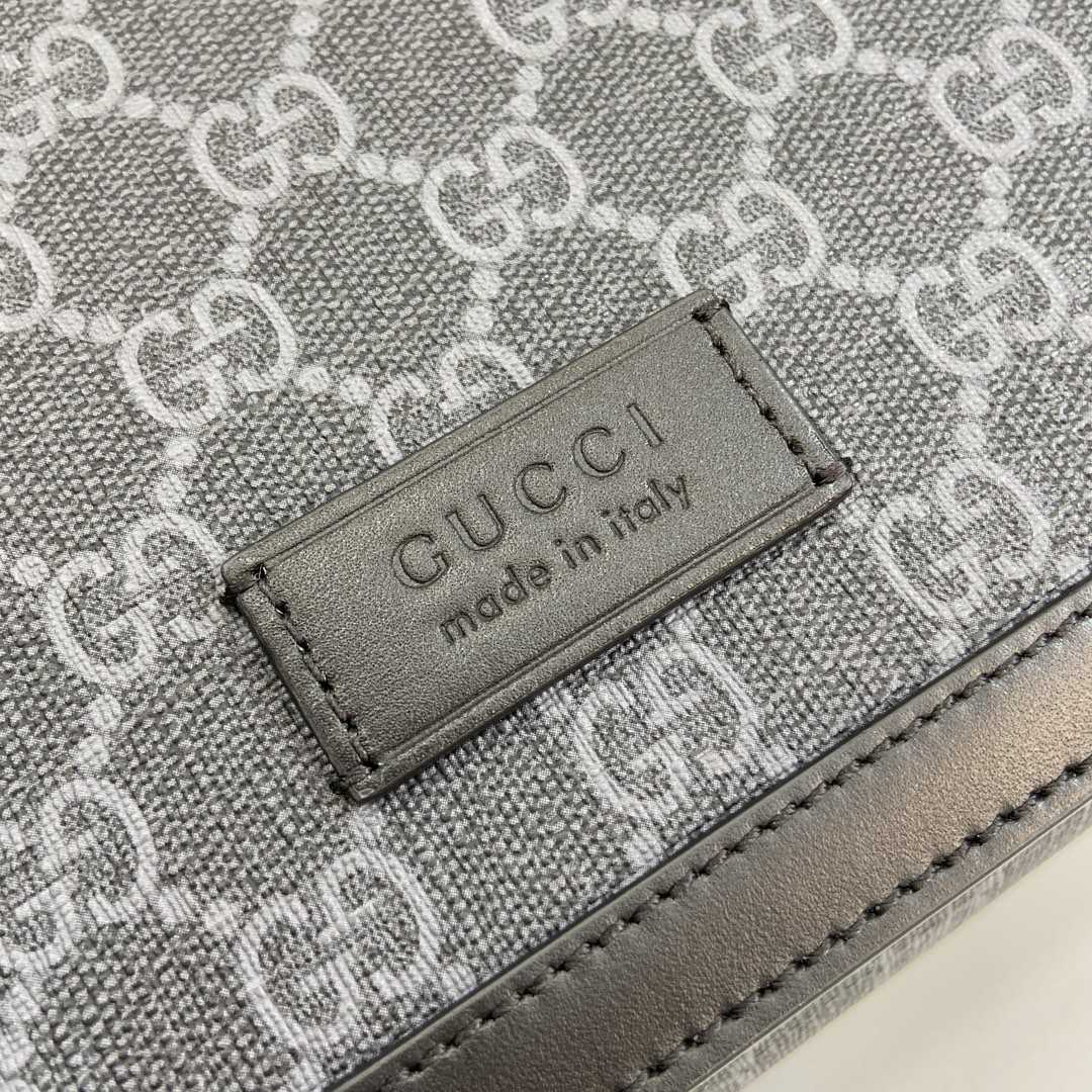 Gucci GG Crossbody Bag - PerfectKickZ