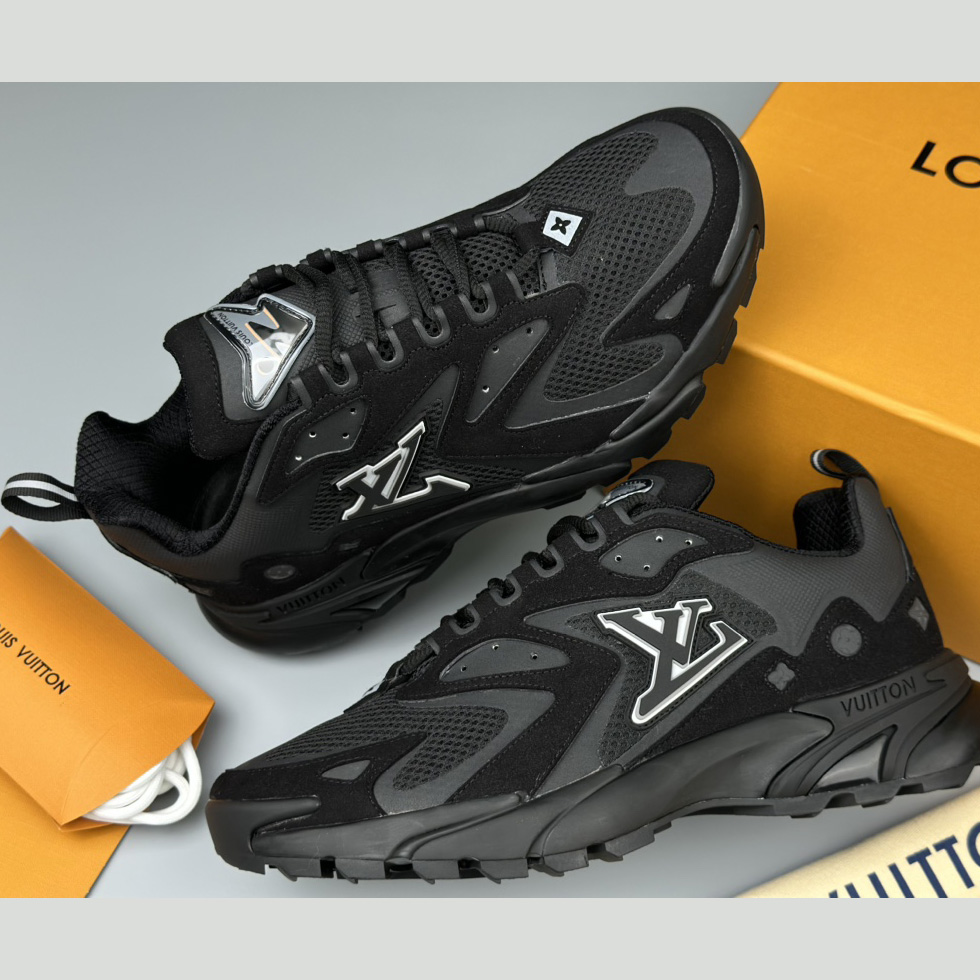 Louis Vuitton Runner Tatic Sneaker(Upon UK Size)    1A9UNT - PerfectKickZ