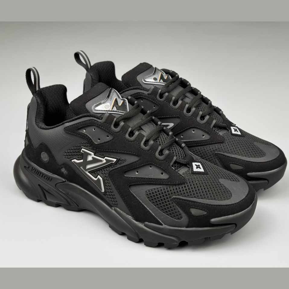 Louis Vuitton Runner Tatic Sneaker(Upon UK Size)    1A9UNT - PerfectKickZ
