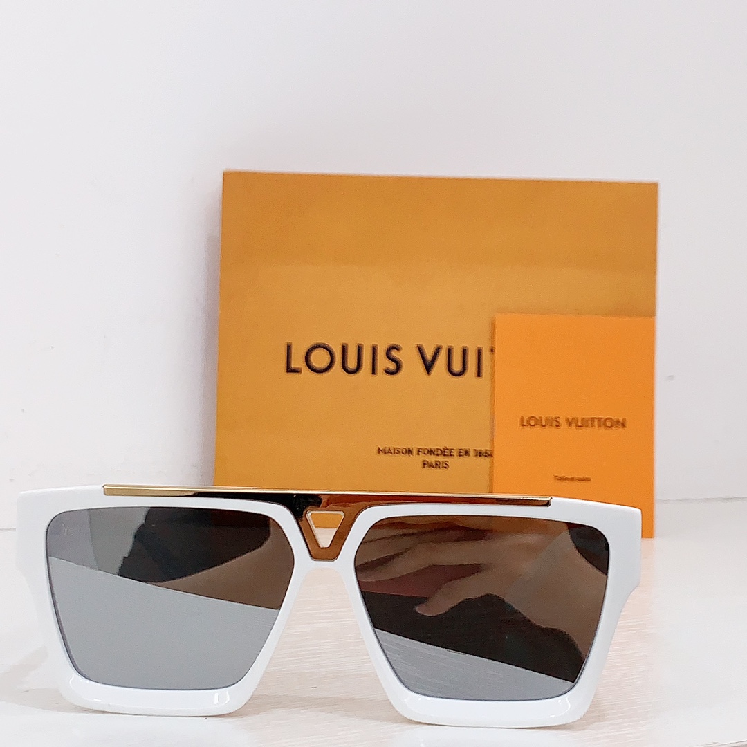 Louis Vuitton 1.1 Evidence Sunglasses   Z1503 - PerfectKickZ