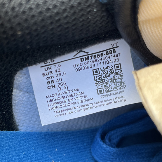 Travis Scott x Air Jordan 1 Sneaker      DM7866-888 - PerfectKickZ