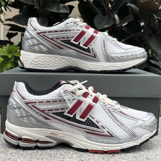 New Balance 1906R Sneakers        M1906REA  - PerfectKickZ