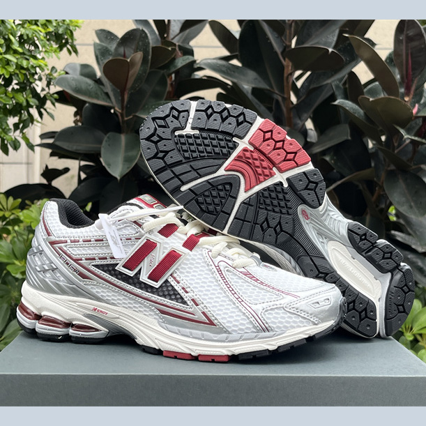 New Balance 1906R Sneakers        M1906REA  - PerfectKickZ