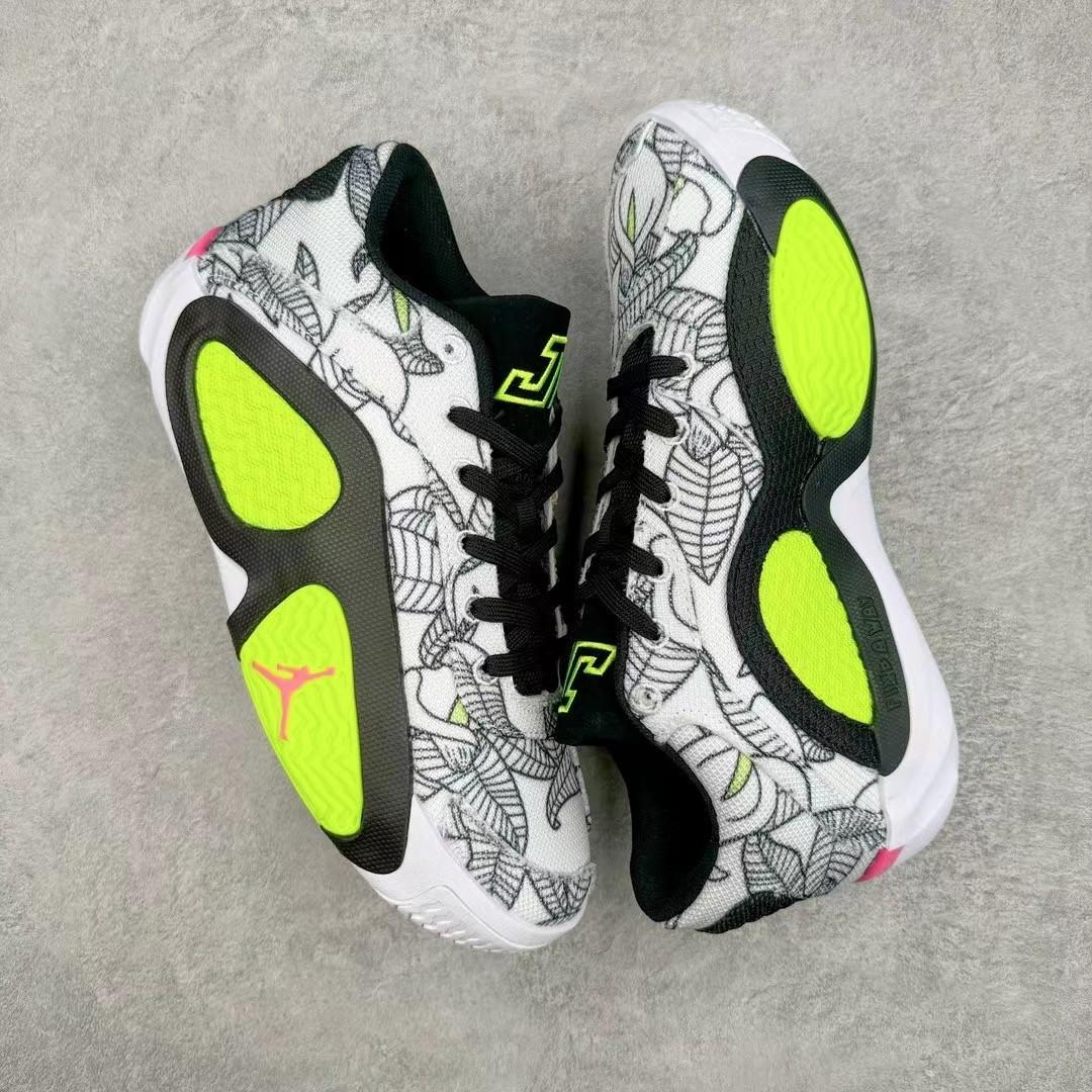 Jordan Tatum 2 'Momma's Boy' Sneakers      FJ6457-001 - PerfectKickZ