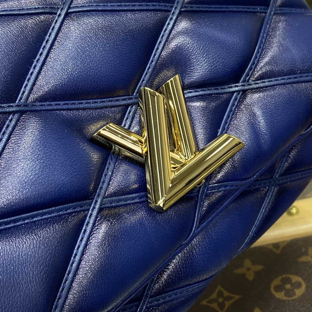 Louis Vuitton GO-14 MM   M23682 - PerfectKickZ