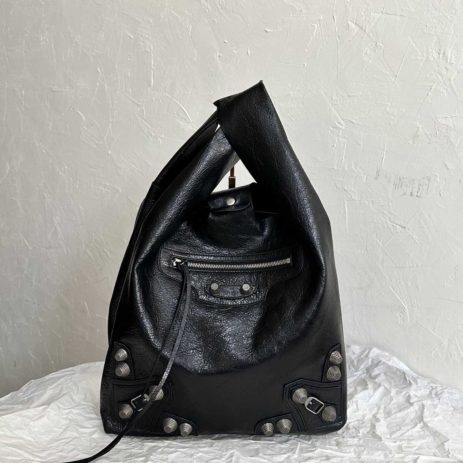 Balenciaga Men's Le Cagole Men Shopper Bag In Black - PerfectKickZ