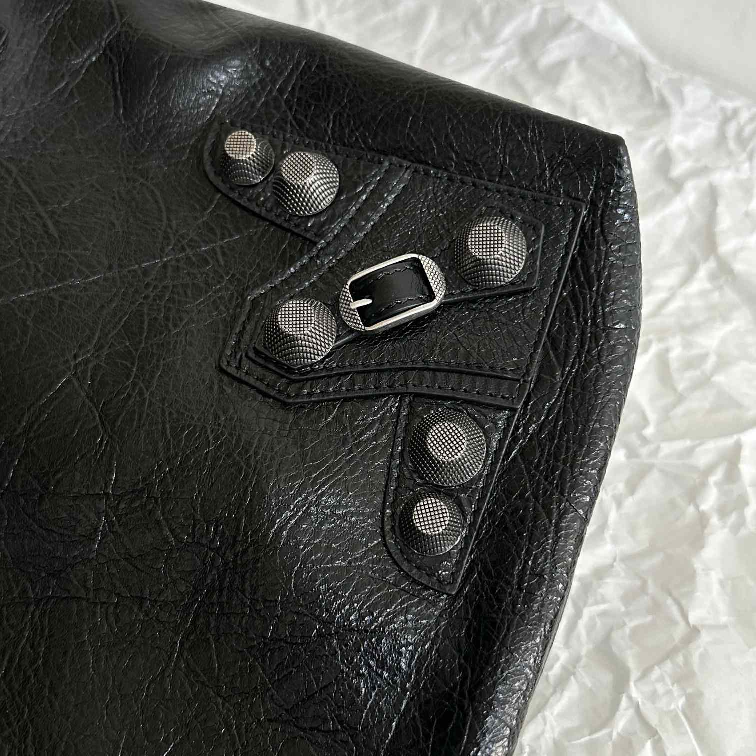 Balenciaga Men's Le Cagole Men Shopper Bag In Black - PerfectKickZ