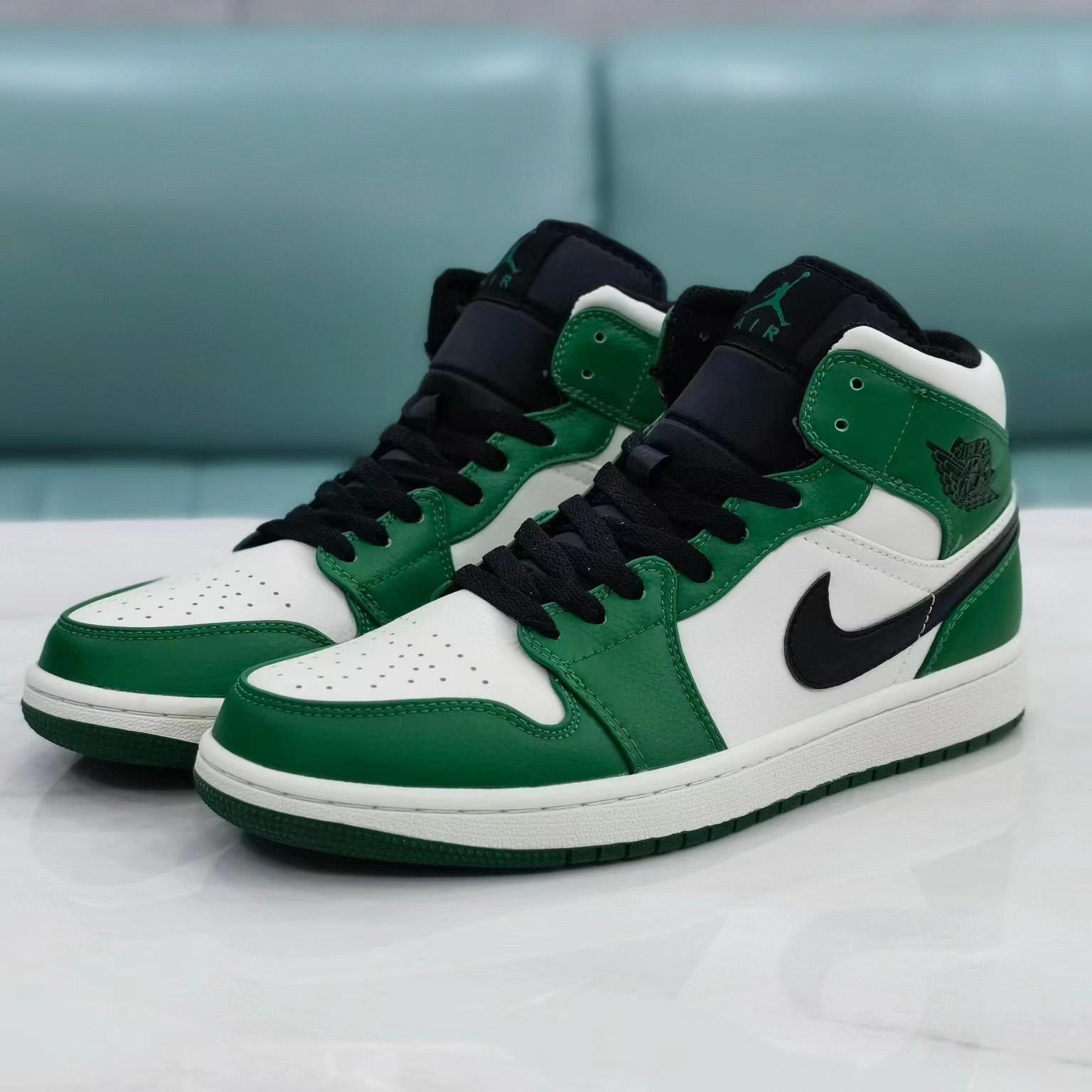 Air Jordan AJ1 MID Sneaker    BQ6931-301 - PerfectKickZ