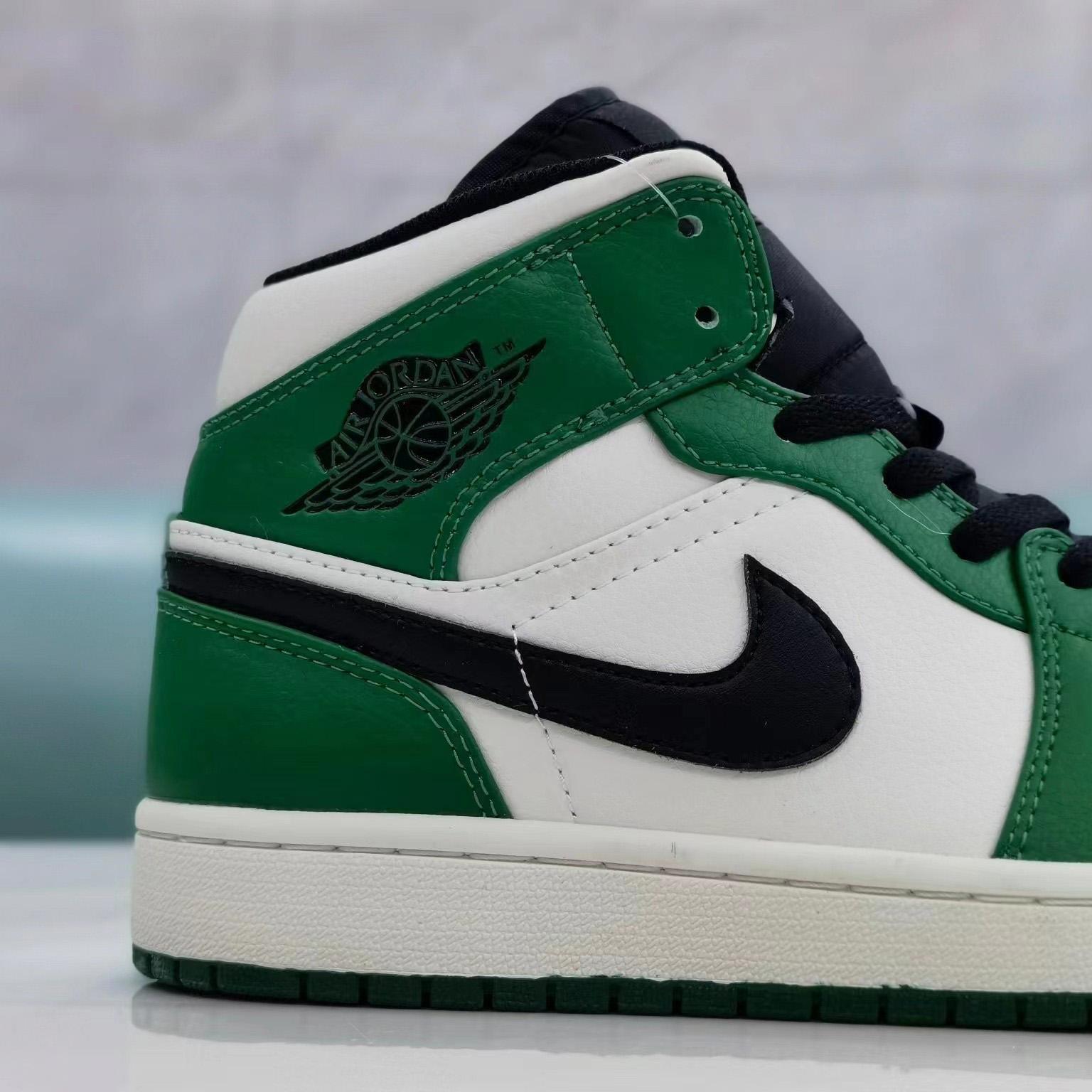 Air Jordan AJ1 MID Sneaker    BQ6931-301 - PerfectKickZ