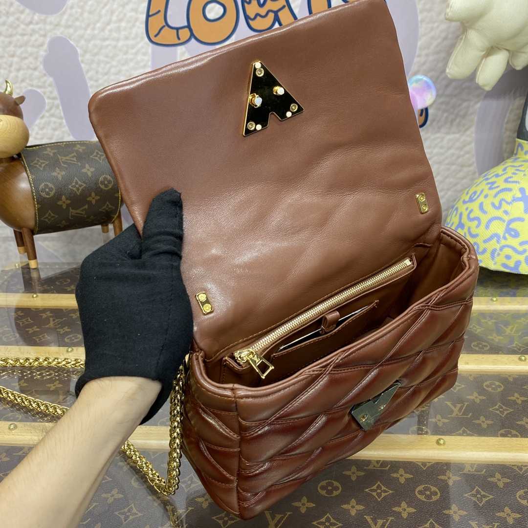 Louis Vuitton GO-14 MM   M23601 - PerfectKickZ