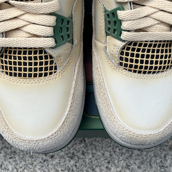  Air Jordan 4 Sneakers       DC7770-106 - PerfectKickZ