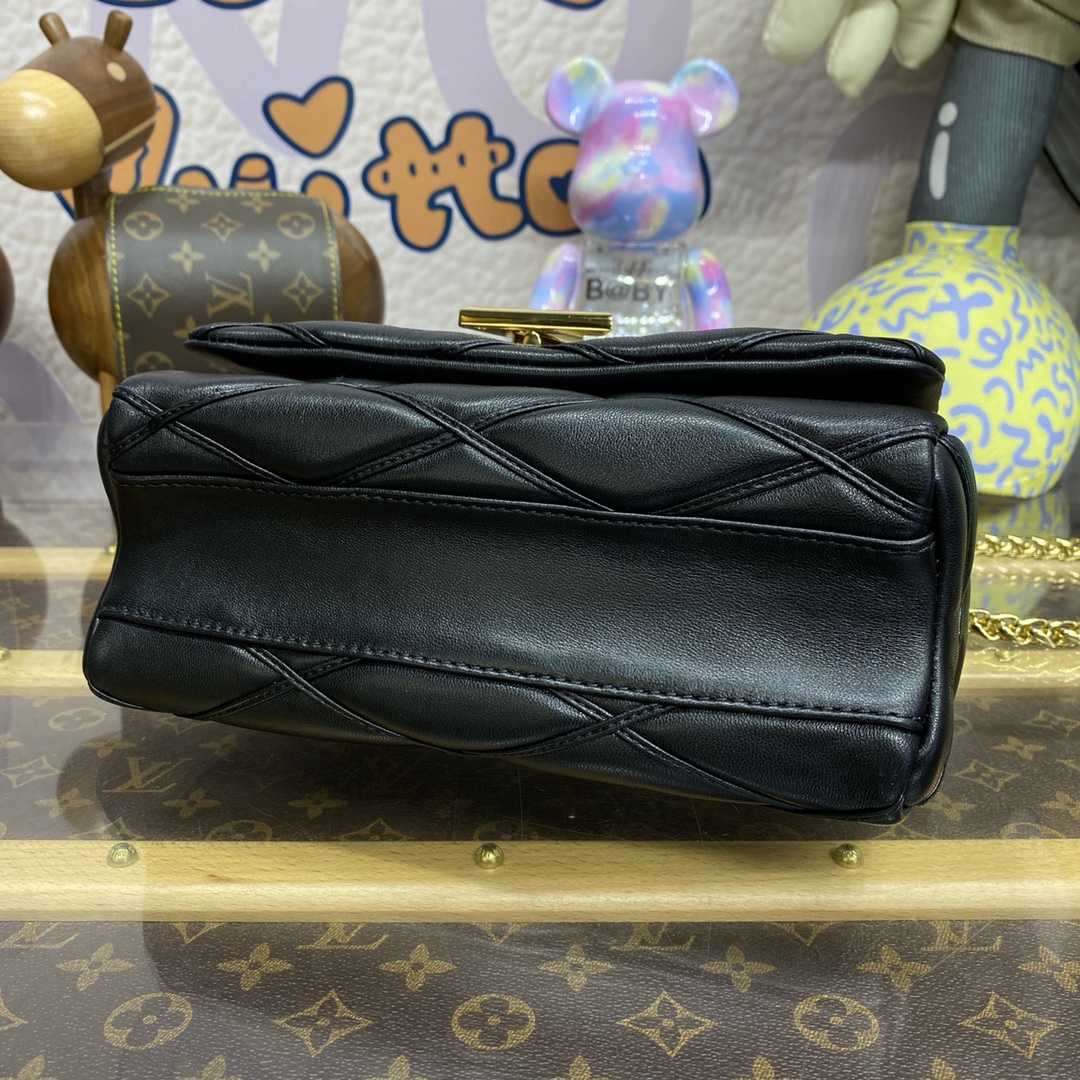 Louis Vuitton GO-14 MM   M22891 - PerfectKickZ