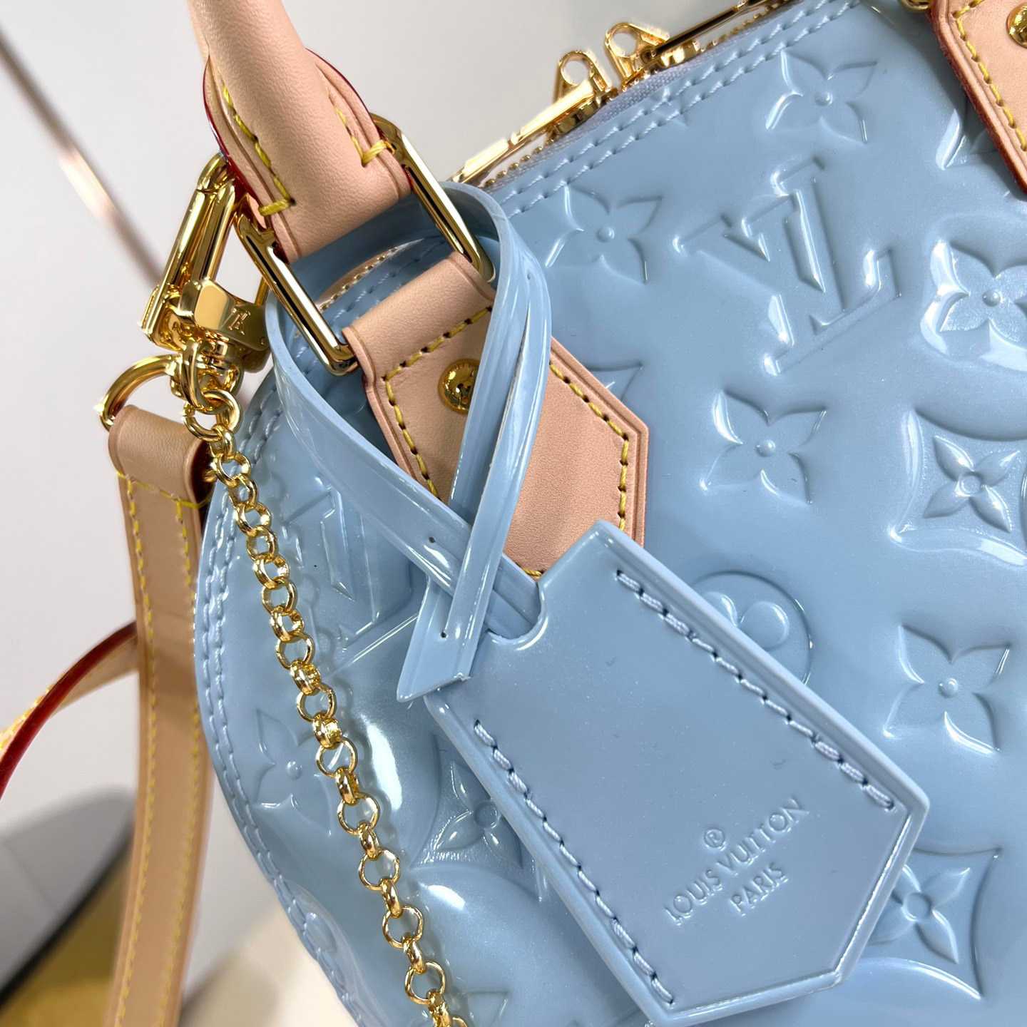 Louis Vuitton Alma BB   M24062 - PerfectKickZ