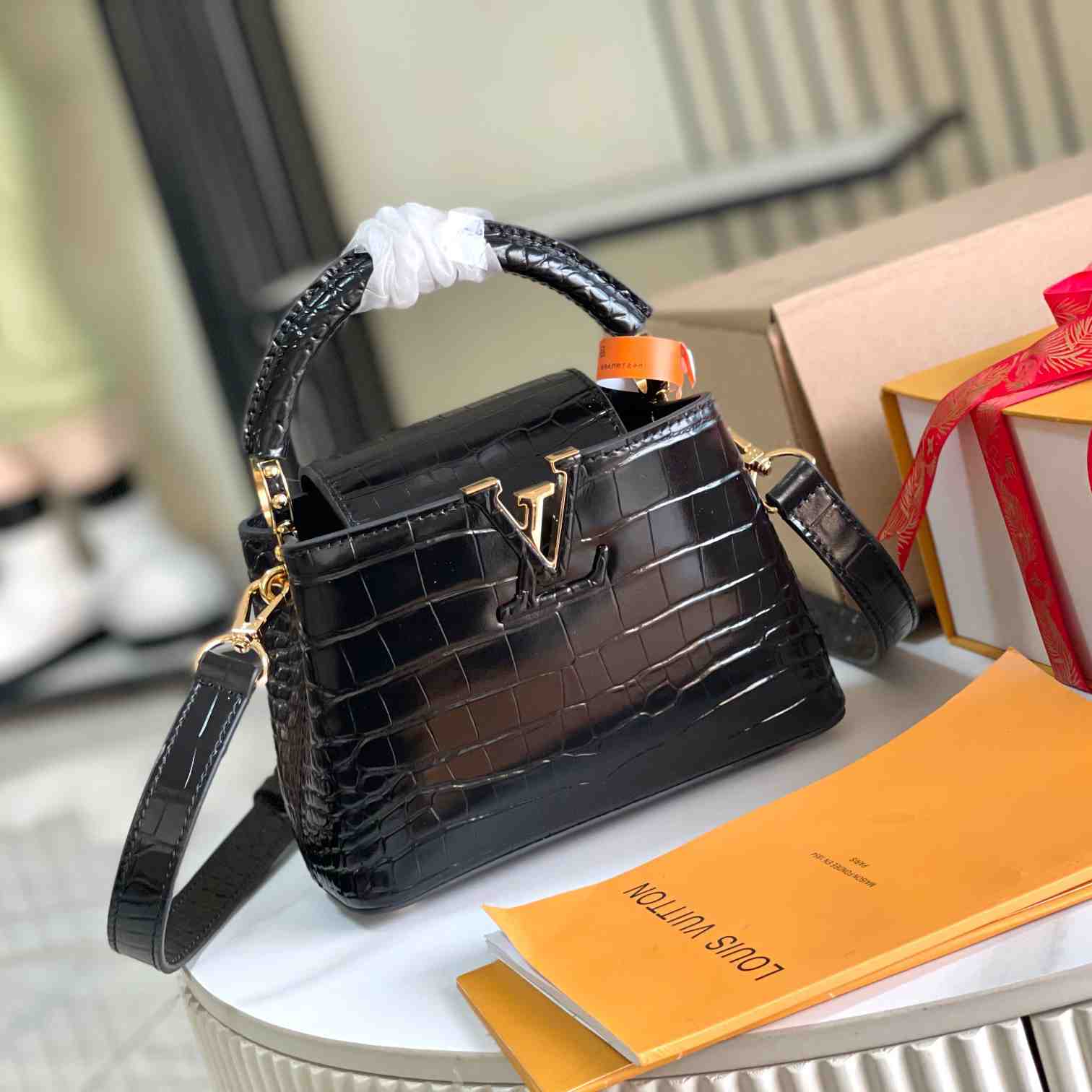 Louis Vuitton Capucines Mini     N93429 - PerfectKickZ
