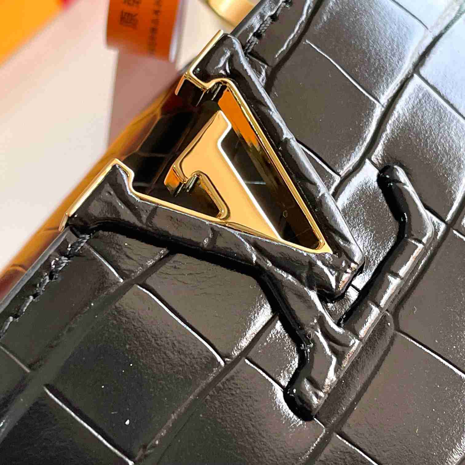 Louis Vuitton Capucines Mini     N93429 - 