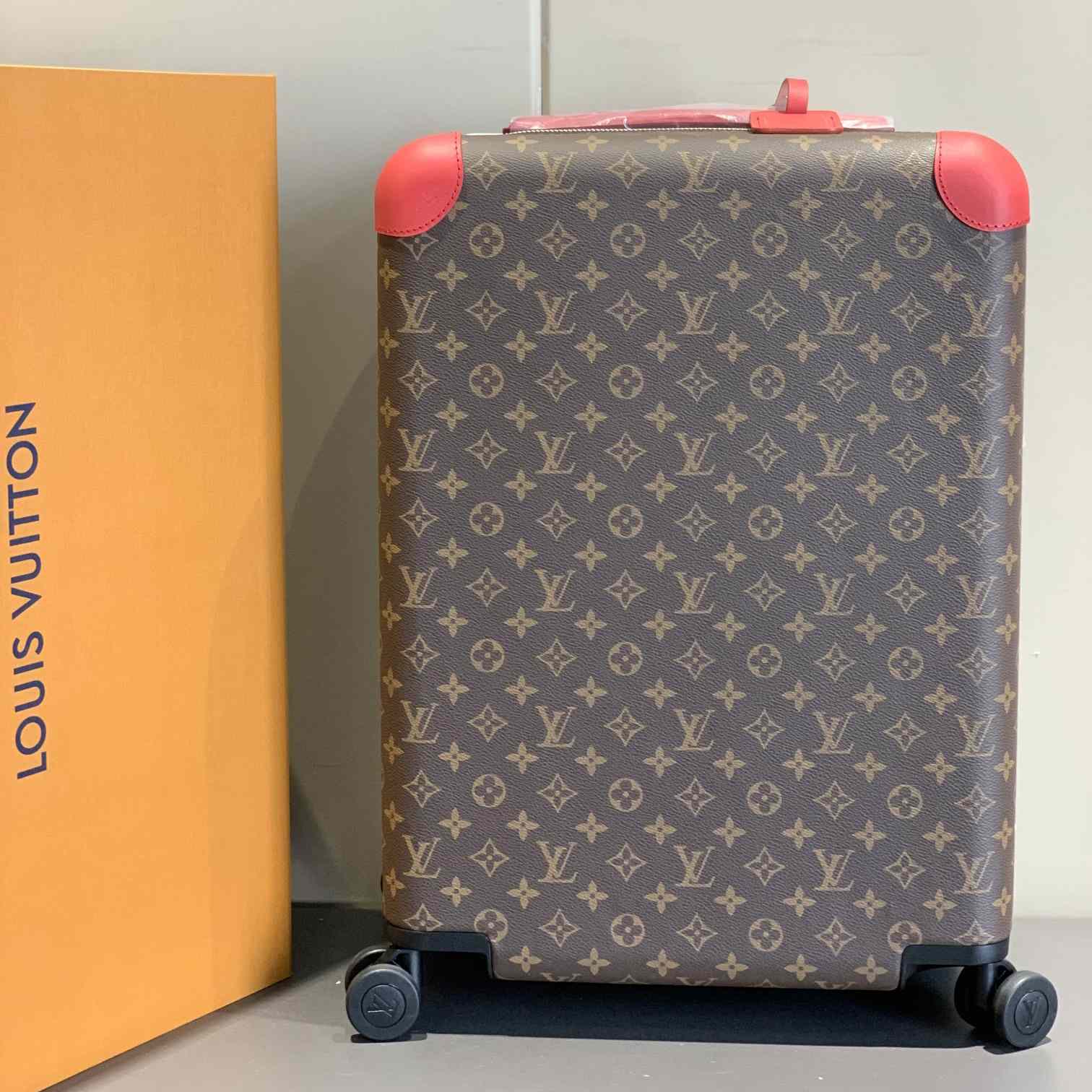 Louis Vuitton Horizon 55    M20200 - PerfectKickZ