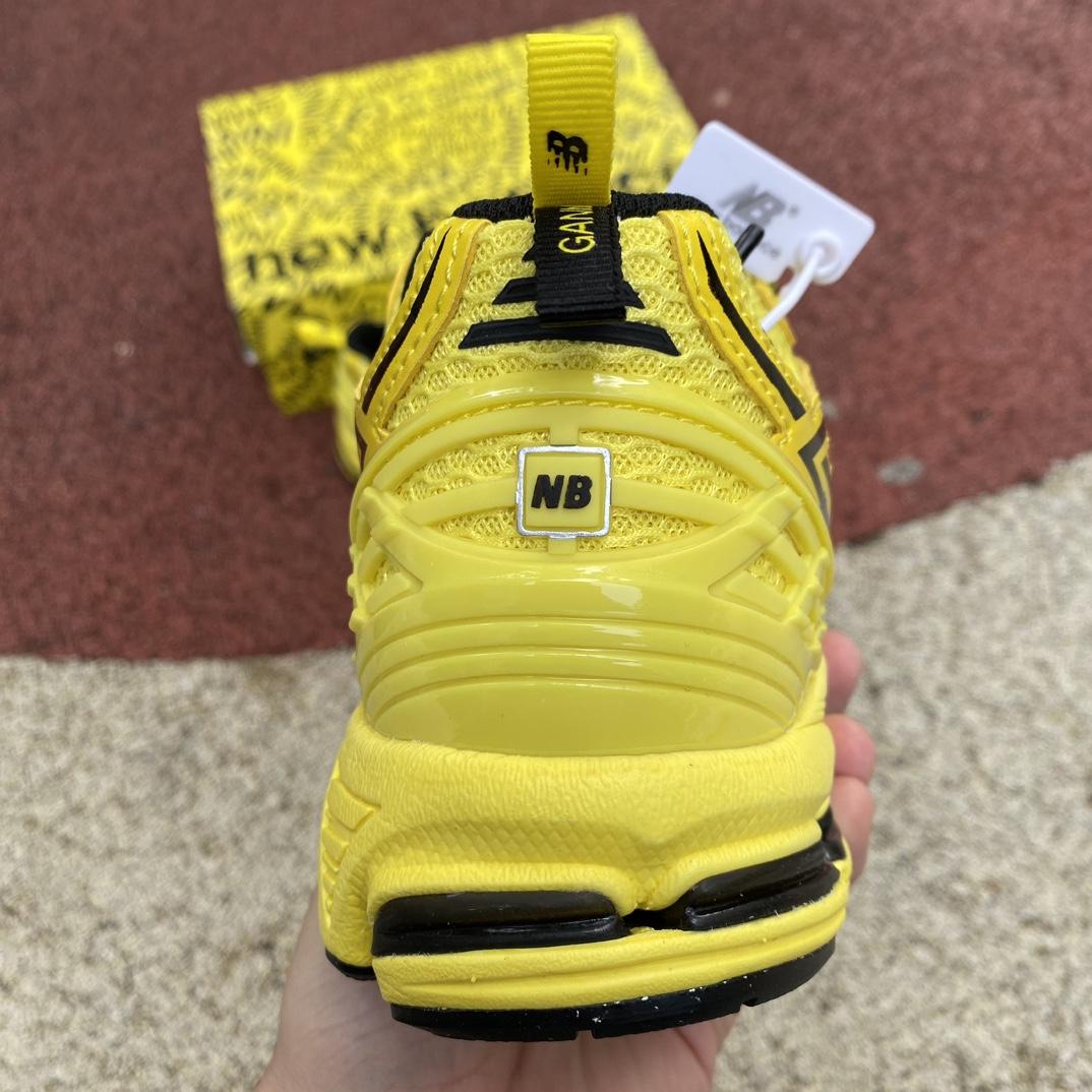 GANNI x New Balance 1906R Sneakers      M1906RGA - PerfectKickZ