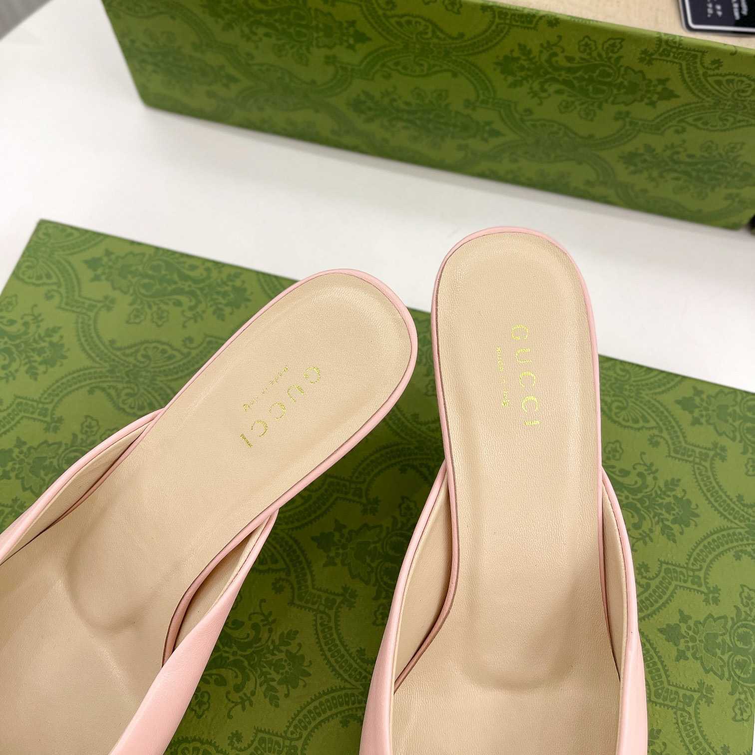 Gucci Women's Interlocking G Mule - PerfectKickZ