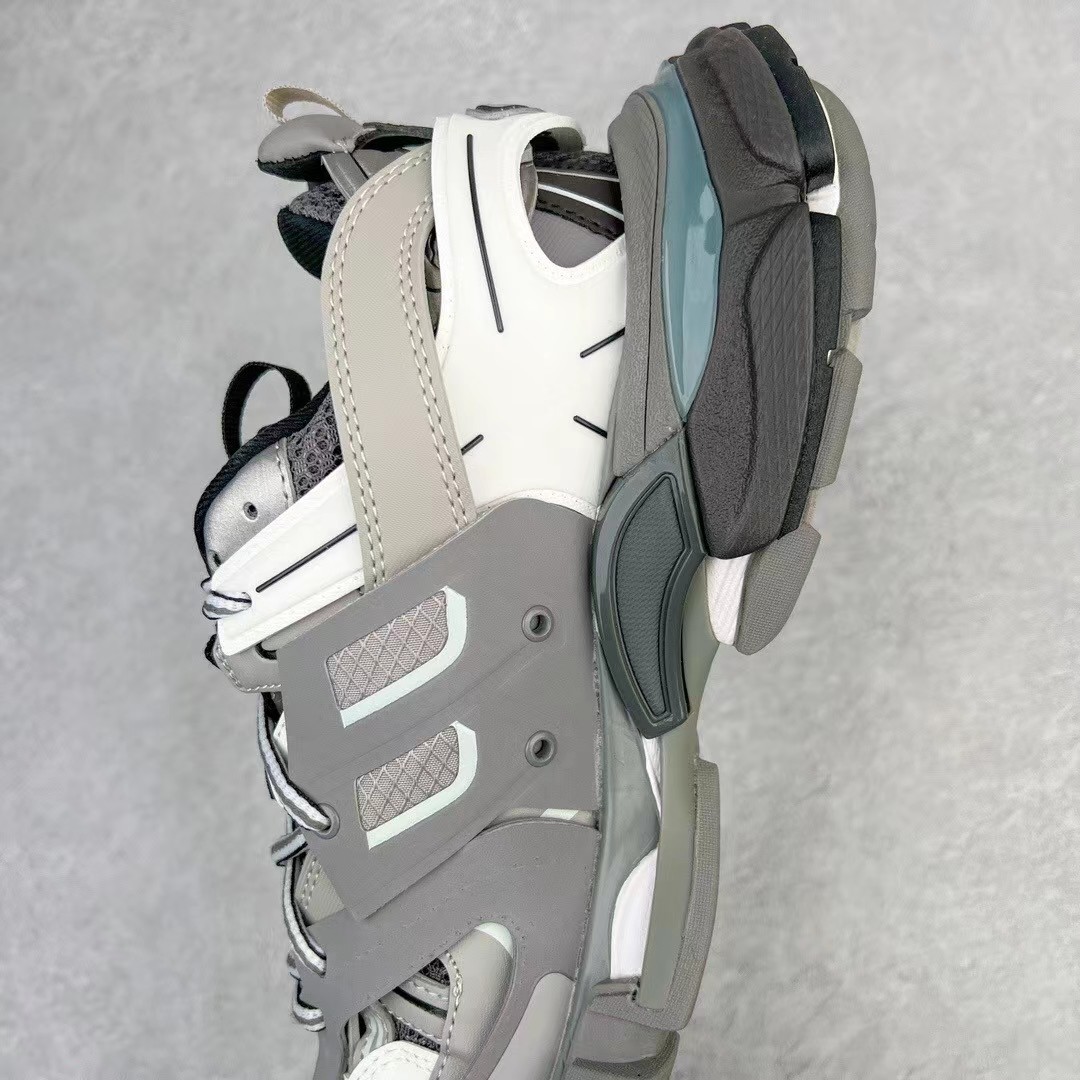 Balenciaga Track Sneaker  - PerfectKickZ