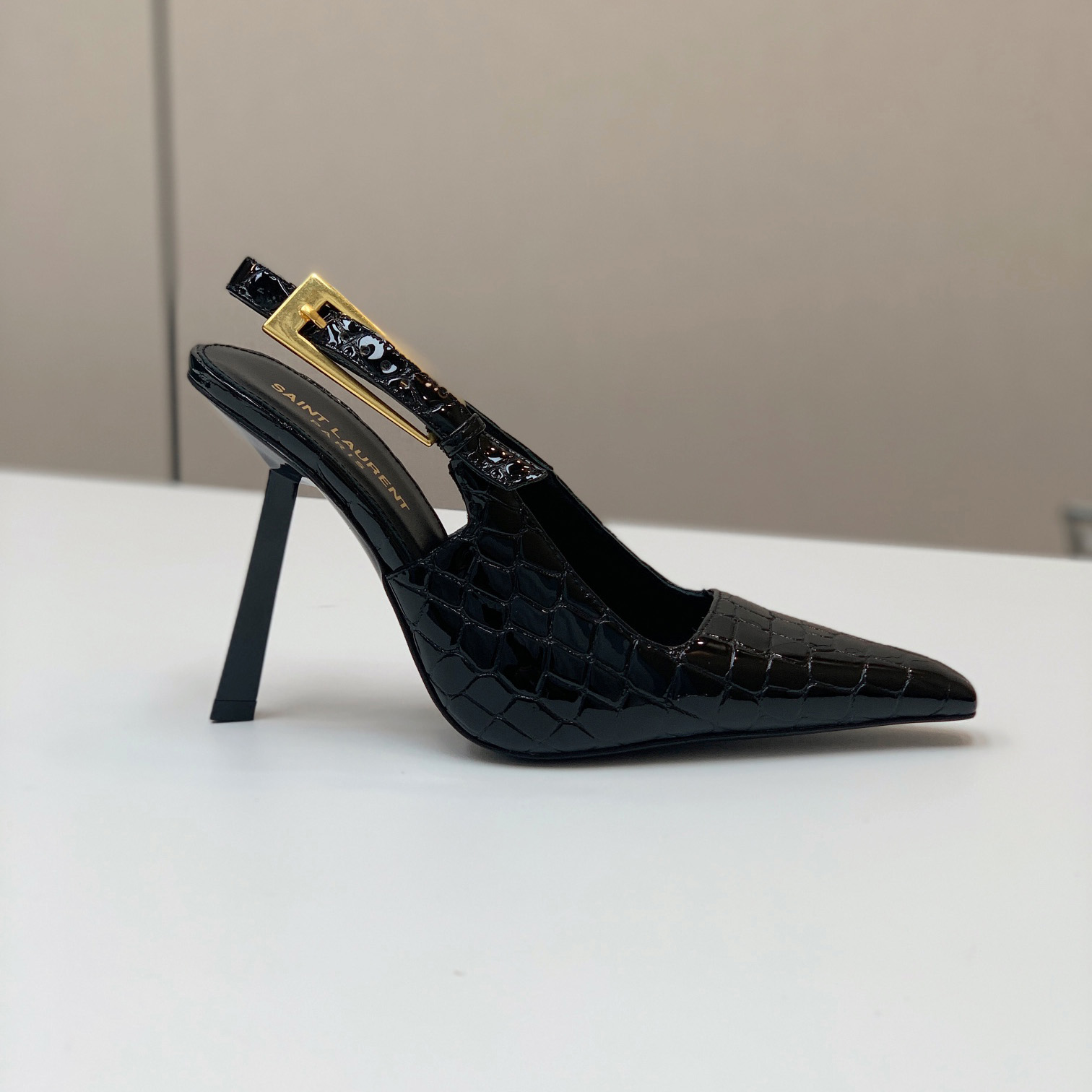 Saint Laurent Leather Slingback Pumps - PerfectKickZ