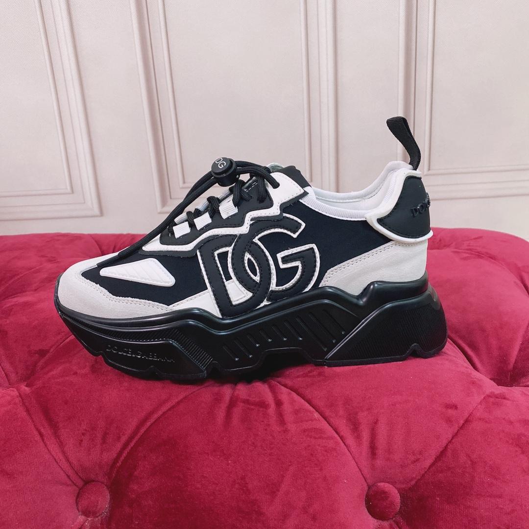 Dolce & Gabbana Mixed-materials Daymaster Sneakers - PerfectKickZ