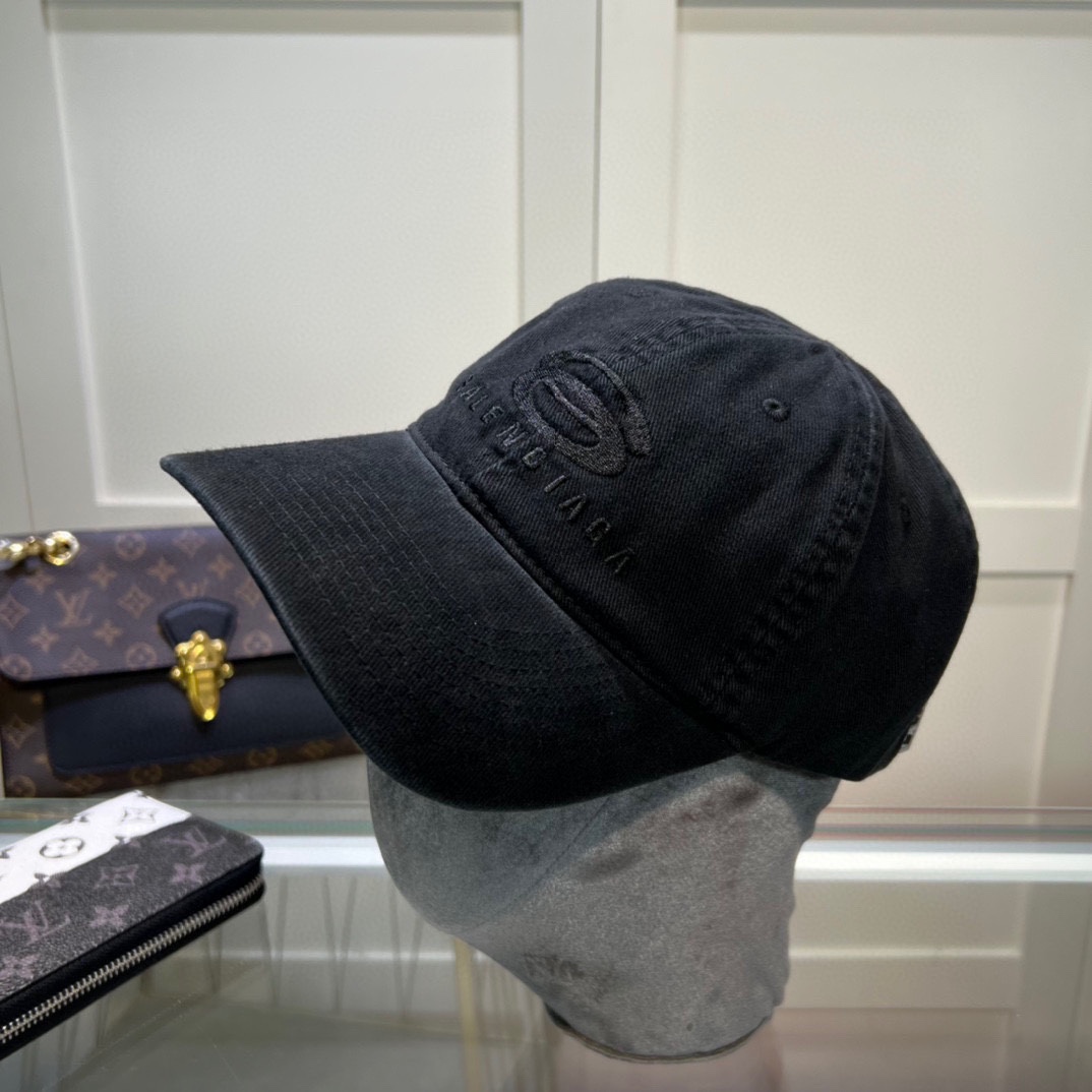 Balenciaga Unity Sports Icon Embossed Cap - PerfectKickZ