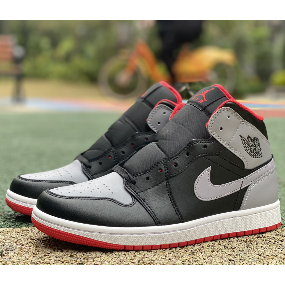 Air Jordan 1 Mid  Sneaker     DQ8426-006  - PerfectKickZ